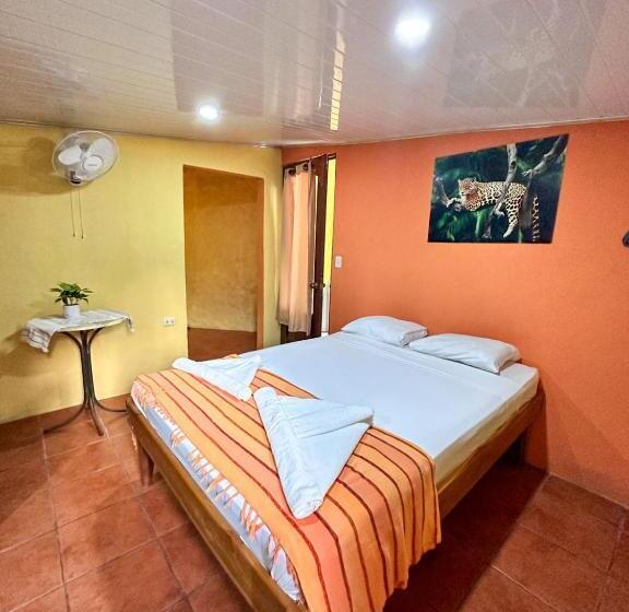 חדר סטנדרט לארבעה, Hospedaje Colibri