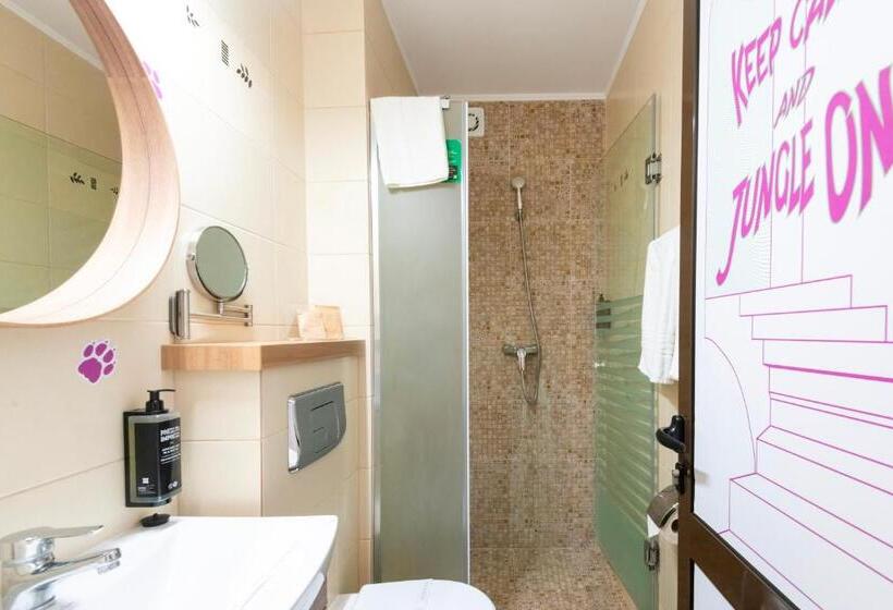 スーペリアースイート, Ibis Styles Venus