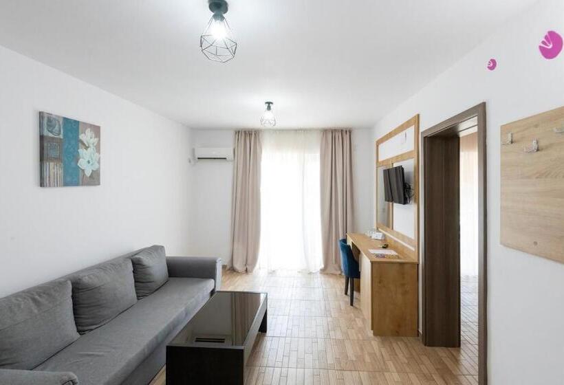 スーペリアースイート, Ibis Styles Venus