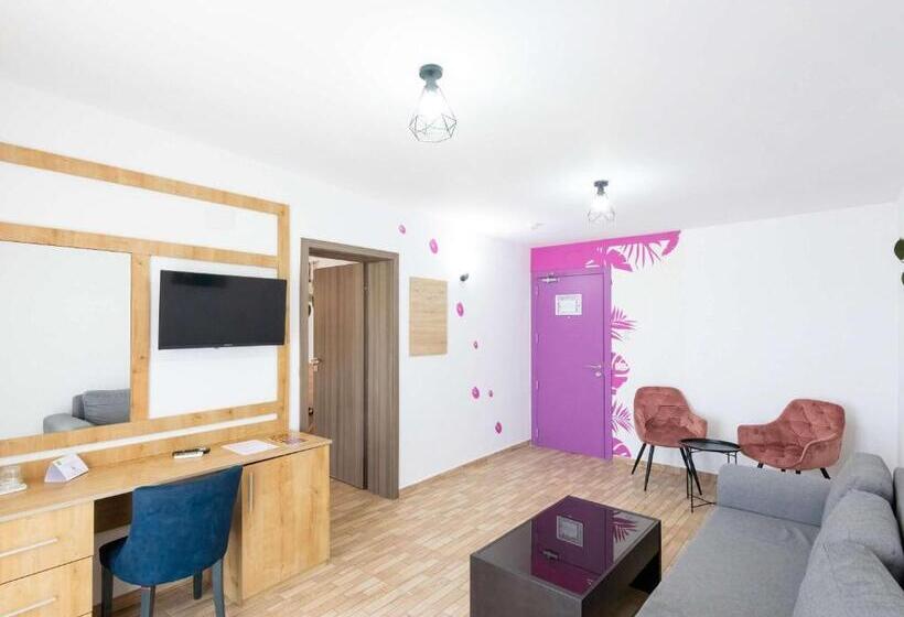 スーペリアースイート, Ibis Styles Venus