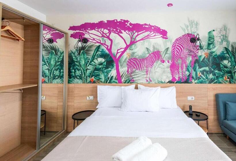 バルコニー付きスーペリアルーム, Ibis Styles Venus