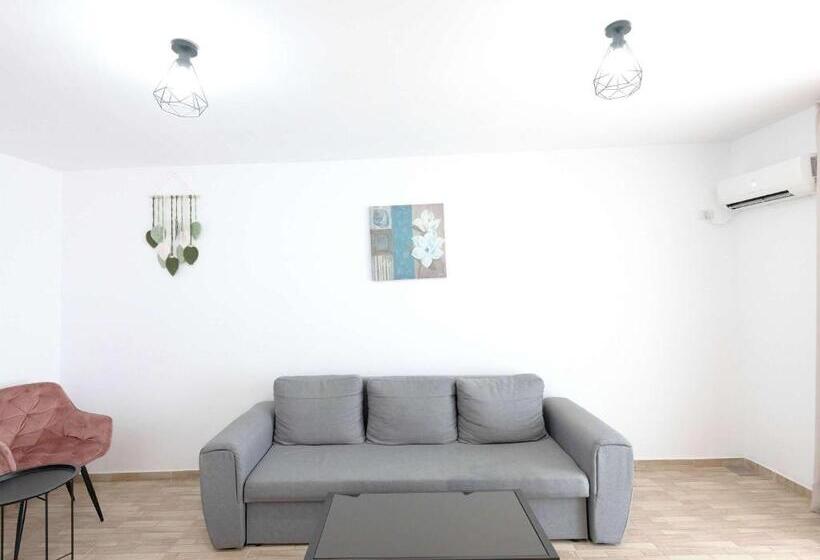 スーペリアースイート, Ibis Styles Venus