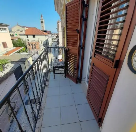 Apartamento 1 Quarto, Princ