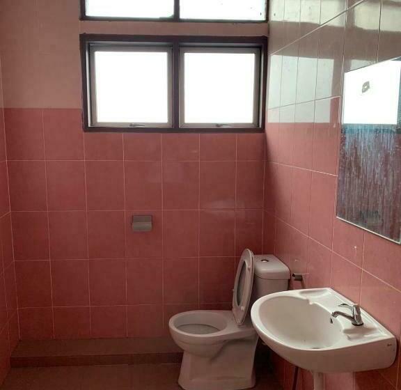 Quarto Economy, Mirama 美麗華酒店