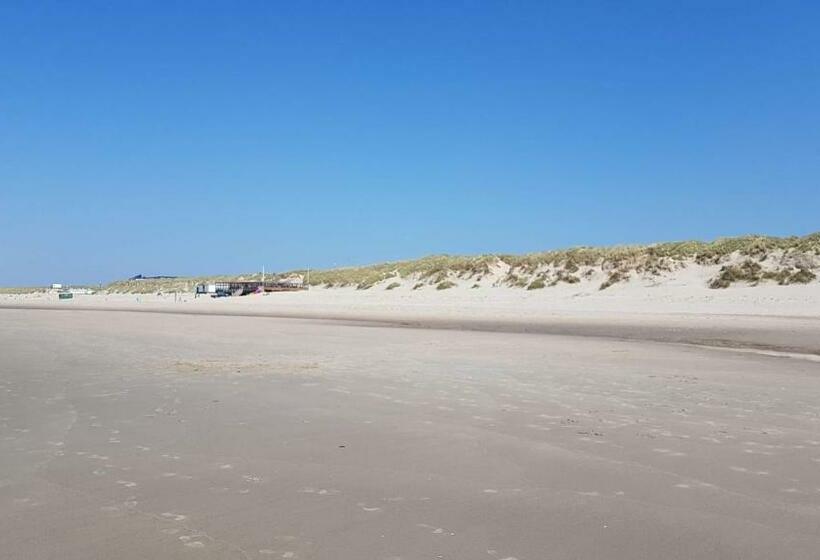 اتاق استاندارد با سرویس بهداشتی مشترک, Agterdekoog