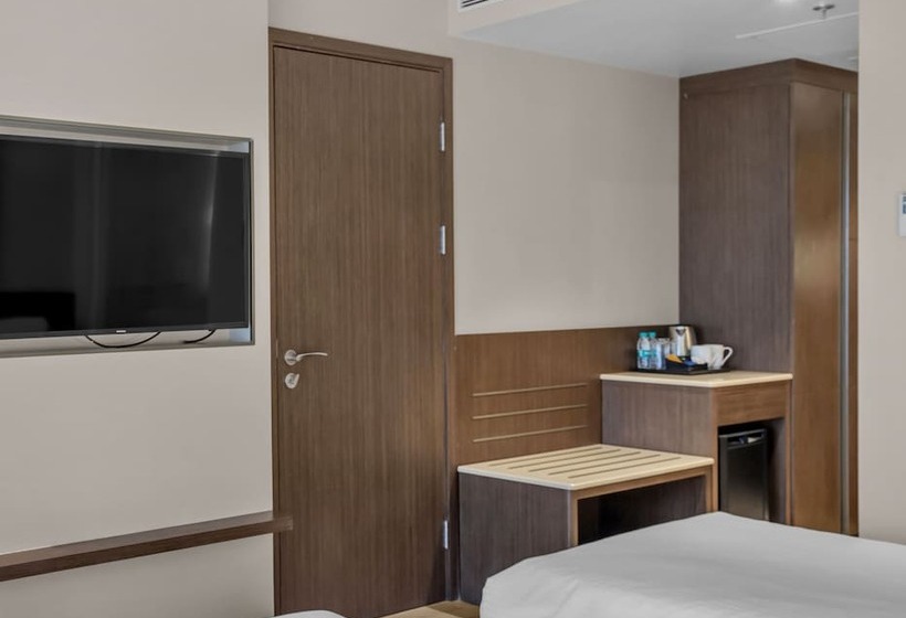 标准间带游泳池, Fairfield By Marriott Goa Calangute