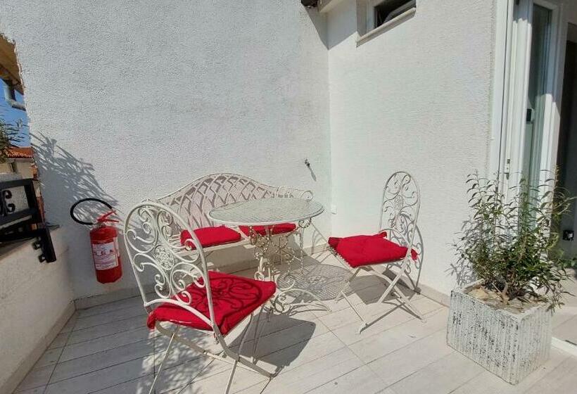 اتاق استاندارد, Piranum Guesthouse With Terrace