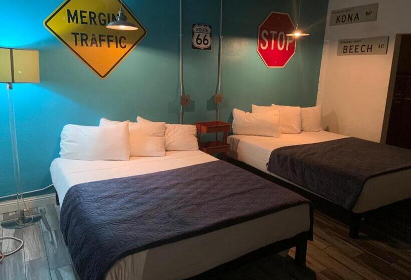 חדר סטנדרט, Desert Hills Motel