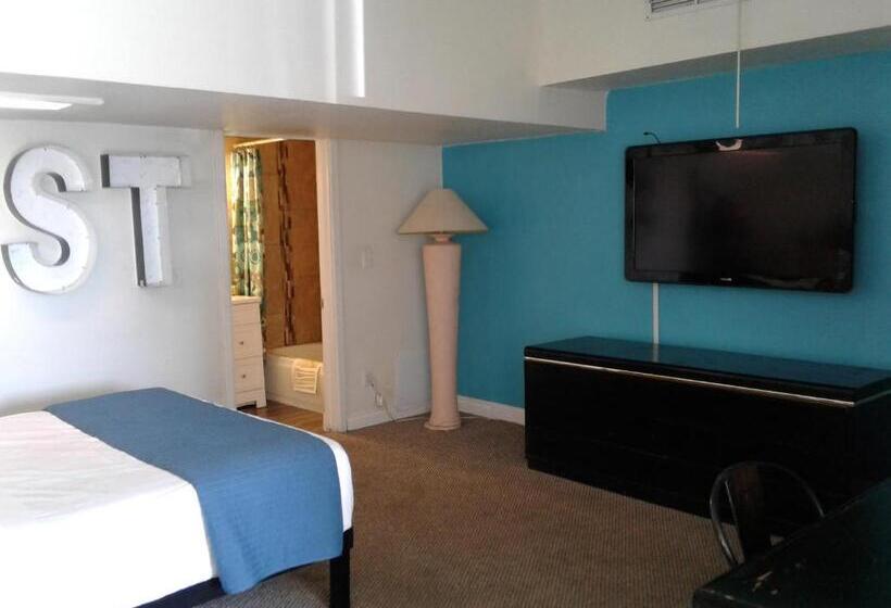 סוויטה, Desert Hills Motel