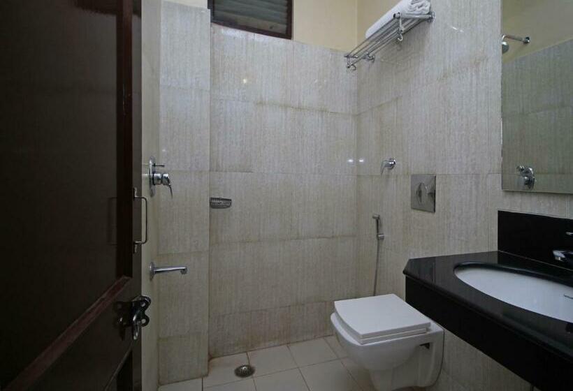 Deluxe Zimmer, Ajit Mansion