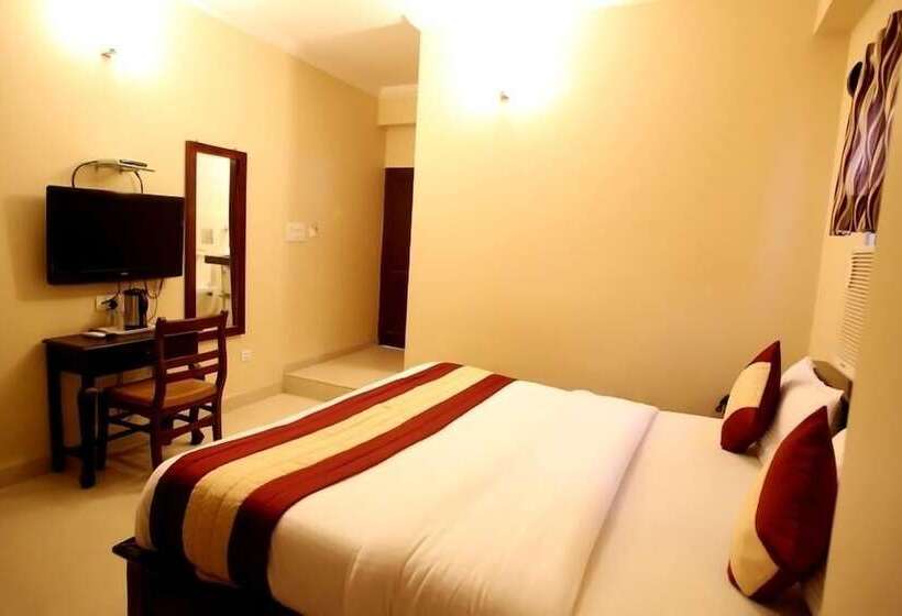 Deluxe Zimmer, Ajit Mansion