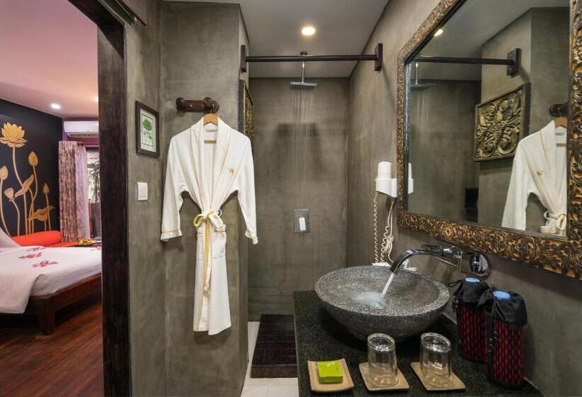 اتاق سوپریور, Golden Temple