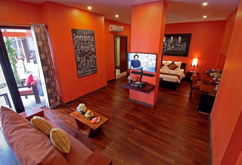 سوئیت رویال, Golden Temple