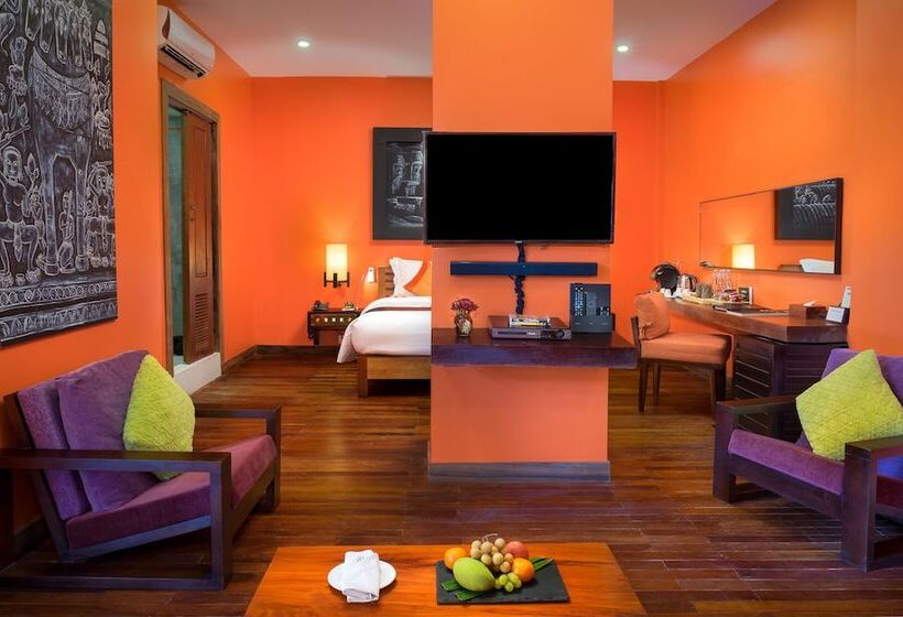 سوئیت رویال, Golden Temple