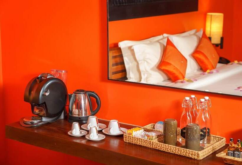 سوئیت رویال, Golden Temple