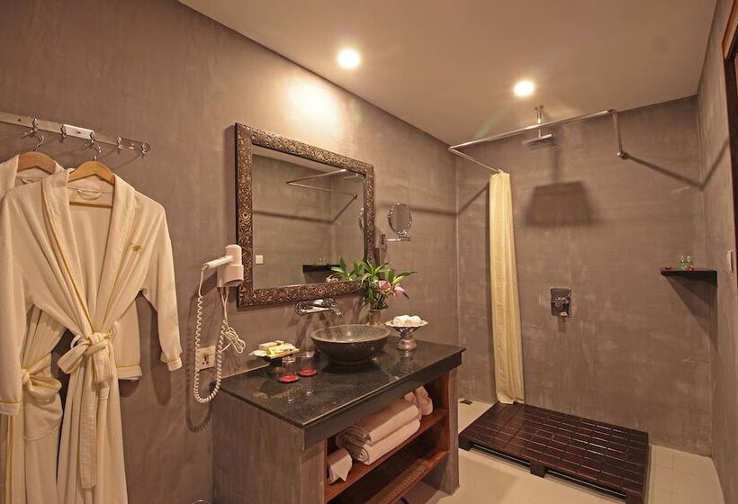 سوئیت رویال, Golden Temple