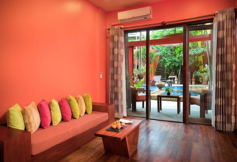 سوئیت رویال, Golden Temple