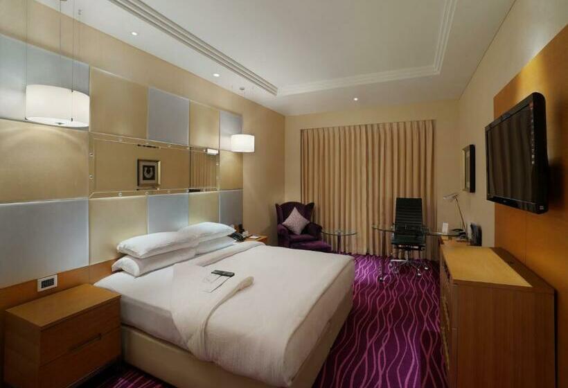 Номер Superior, Orange Megastructure Llp