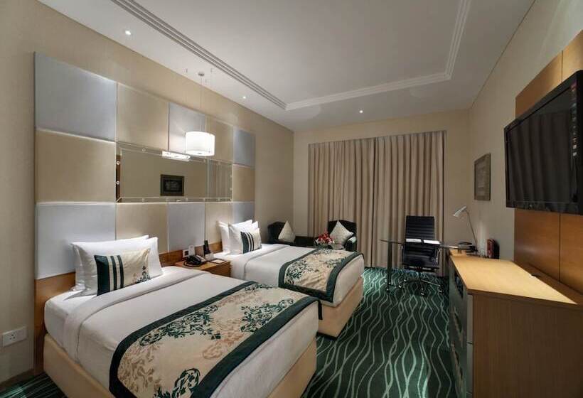 Номер Superior, Orange Megastructure Llp