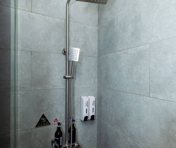 اتاق سوپریور, Phuoc Loc Tho 2