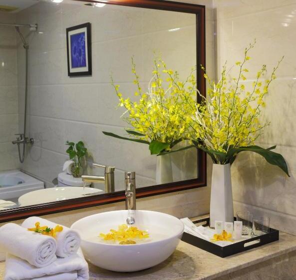 سوییت, Sunrise Central