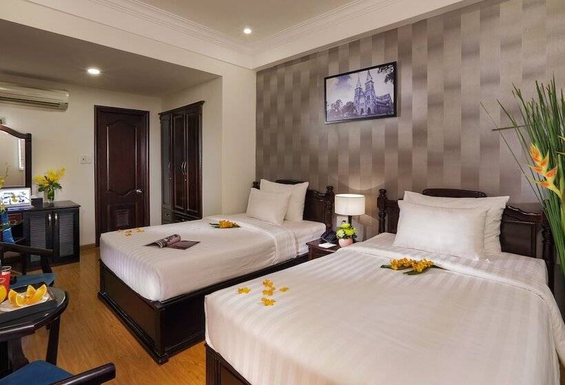 اتاق پرمیوم, Sunrise Central