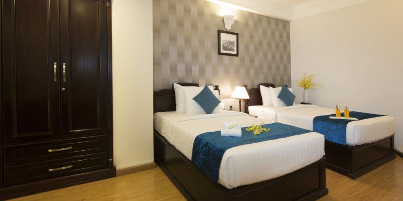 اتاق لوکس, Sunrise Central