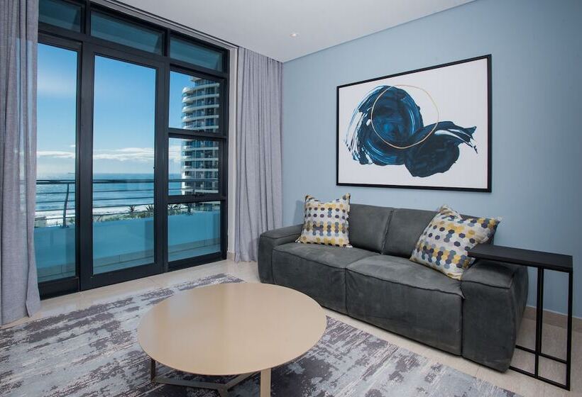 דירת דלוקס 3 חדרי שינה, The Capital Pearls