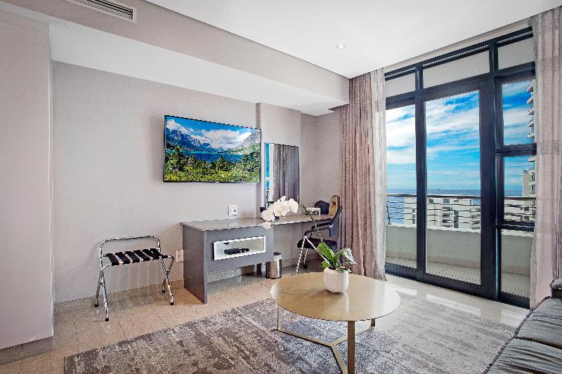 סטודיו סופריור, The Capital Pearls