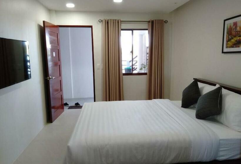 اتاق لوکس, Nirvana Resort Puerto Galera