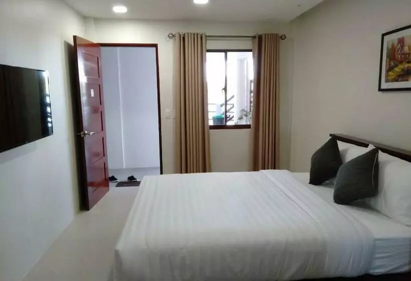 اتاق لوکس, Nirvana Resort Puerto Galera