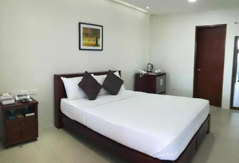 اتاق لوکس, Nirvana Resort Puerto Galera