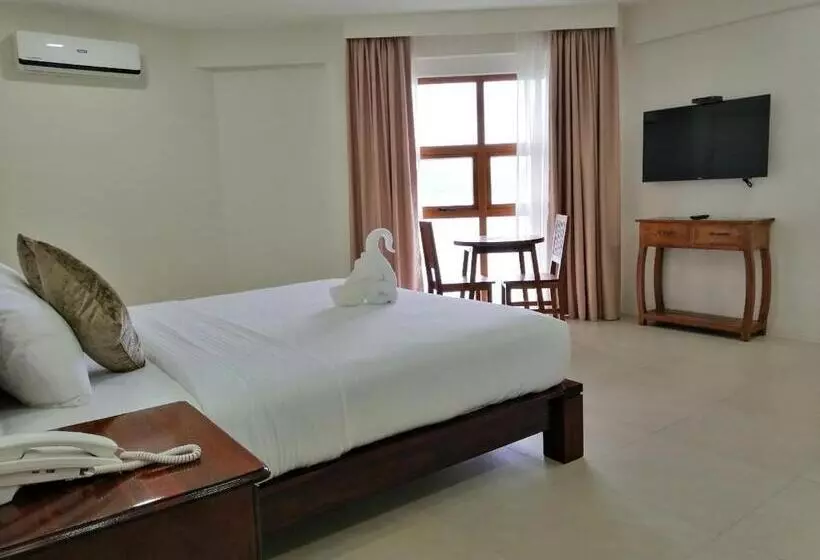 اتاق استاندارد با تخت بزرگ, Nirvana Resort Puerto Galera