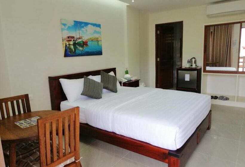 سوییت, Nirvana Resort Puerto Galera