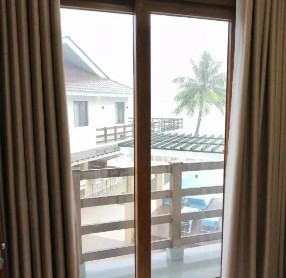 سوییت اجرایی, Nirvana Resort Puerto Galera