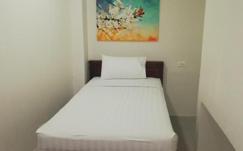 اتاق لوکس خانوادگی, Nirvana Resort Puerto Galera