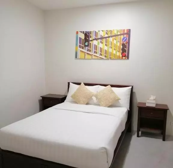 اتاق لوکس خانوادگی, Nirvana Resort Puerto Galera