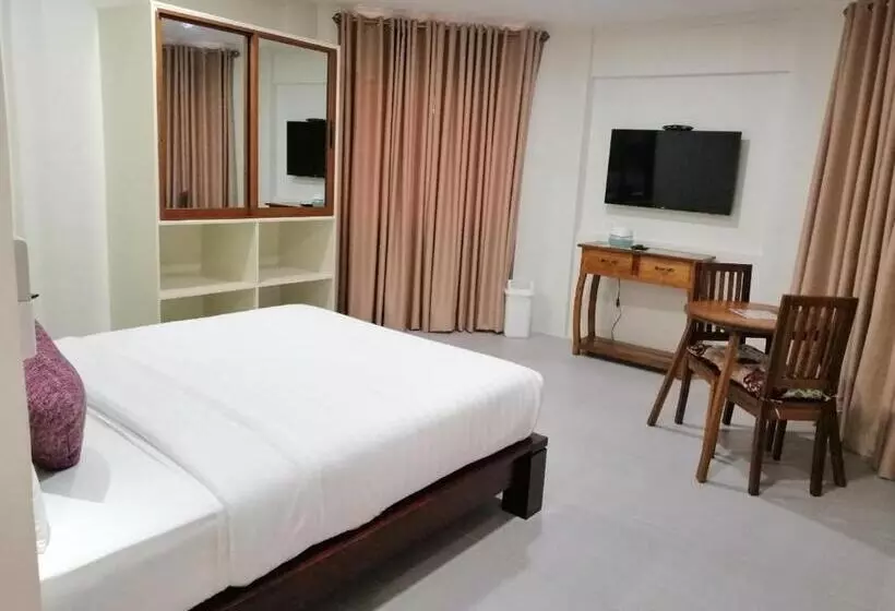 اتاق لوکس خانوادگی, Nirvana Resort Puerto Galera