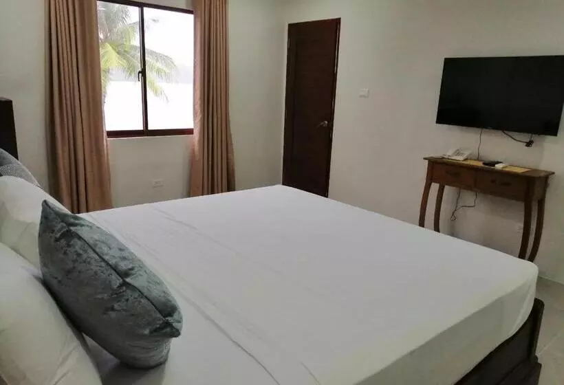 اتاق استاندارد با تخت بزرگ, Nirvana Resort Puerto Galera