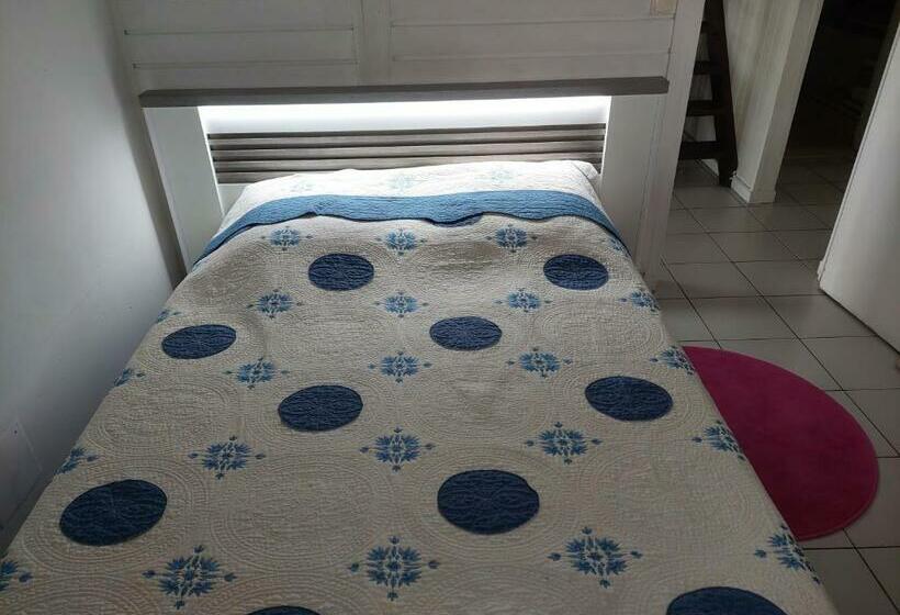 اتاق استاندارد با چشمانداز باغ, Maison Jean