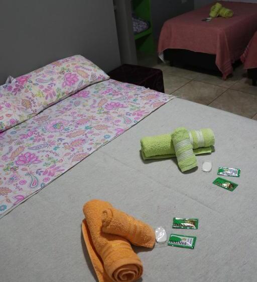 غرفة كلاسيكية رباعية, Caminito Del Iguazu