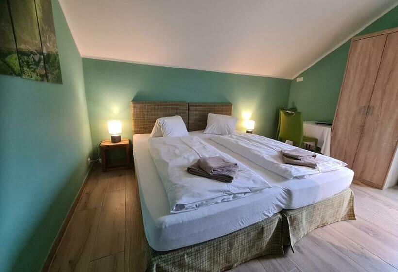 Номер Basic, B&b Hallstatt Lake   Self Check In