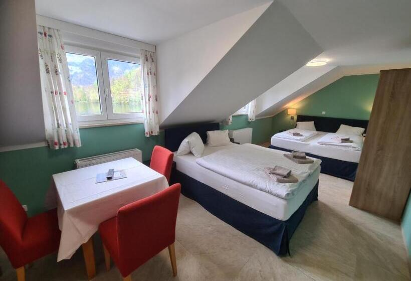 Четырехместный Номер Стандарт, B&b Hallstatt Lake   Self Check In