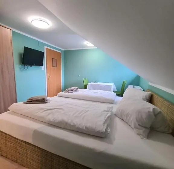 レイクビュースタンダードルーム, B&b Hallstatt Lake   Self Check In