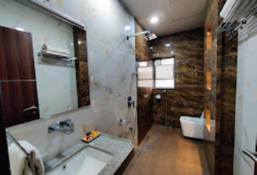 غرفة ديلوكس سرير كينج, Rose Gold