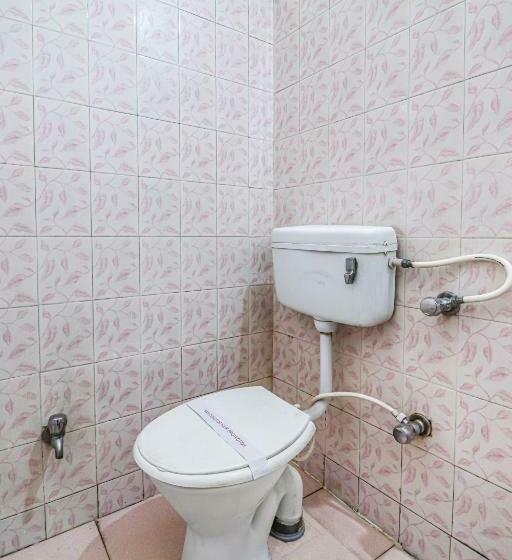 חדר סטנדרט, Siddharth