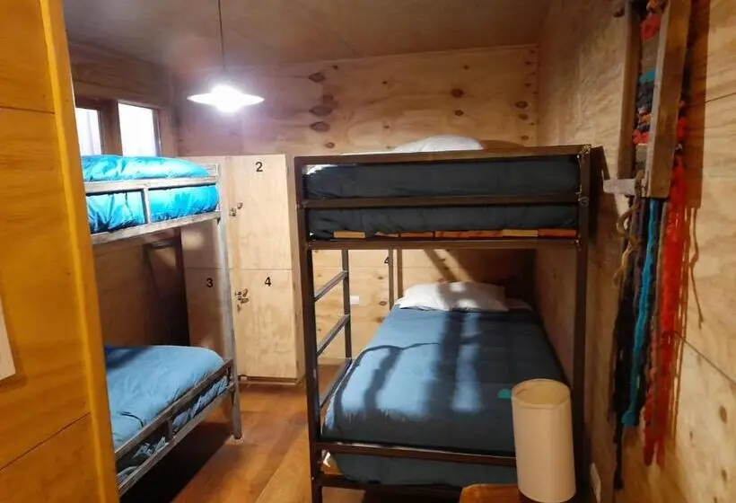 スタンダード４人部屋, Hostal Palafito Waiwen