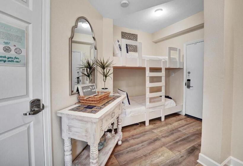 غرفة عائلية مطلّة علي البحر, Million Dollar Views, Stunning Beachfront Property