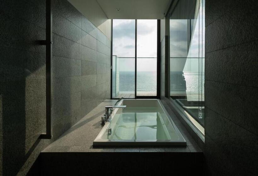 اتاق لوکس با چشمانداز دریا, Granbell Hotel Colombo