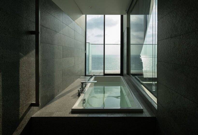 Номер Deluxe Вид на Море, Granbell Hotel Colombo